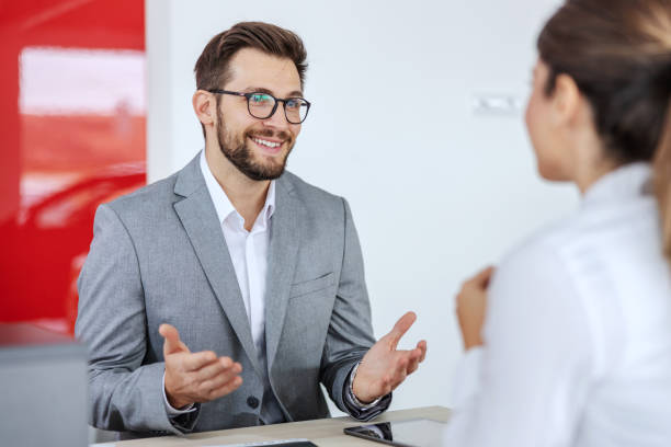 بهبود تجربه کاربری مشتریان صنعتی با CRM سفارشی برای صنعت تجهیزات برقی