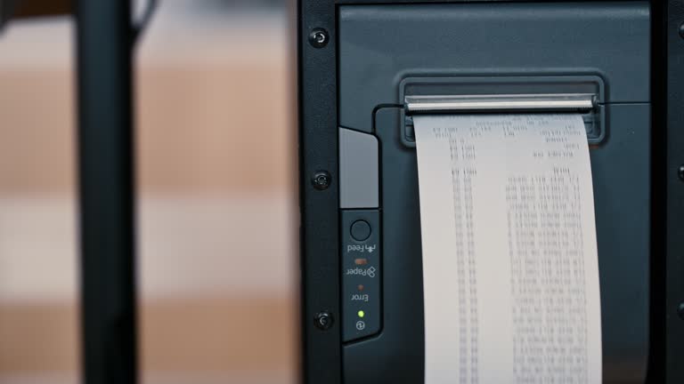 گزارشگیری و شفافیت در سامانه مدیریت سهام