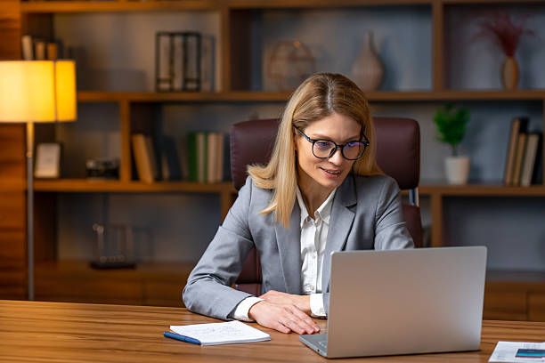 مشاوره طراحی سایت و اتوماسیون با تیم پینو سایت