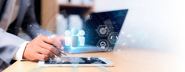 مدیریت تیم مشاورین املاک با استفاده از نرم افزار CRM هوشمند