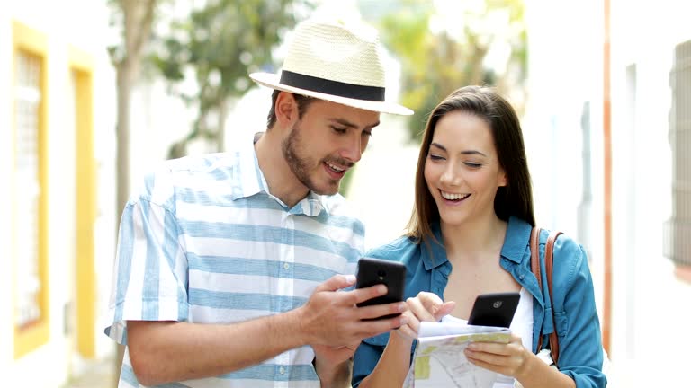 جذب توریست خارجی با طراحی سایت برای راهنمای تور