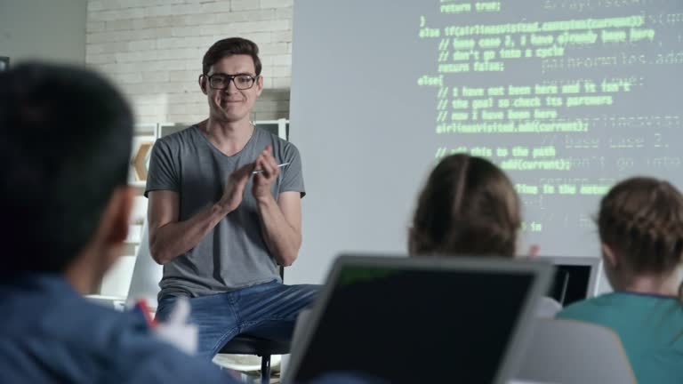 جذب دانشجو برنامهنویسی از طریق سئو