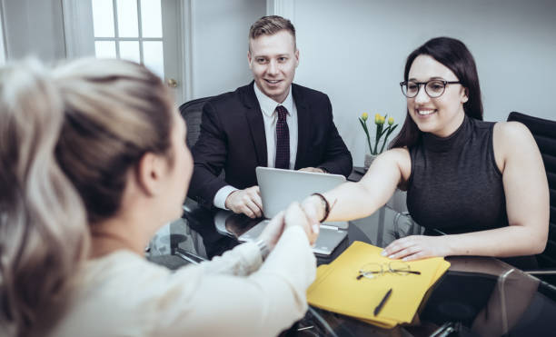 تولید محتوای حقوقی برای دفاتر وکالت در ایلام