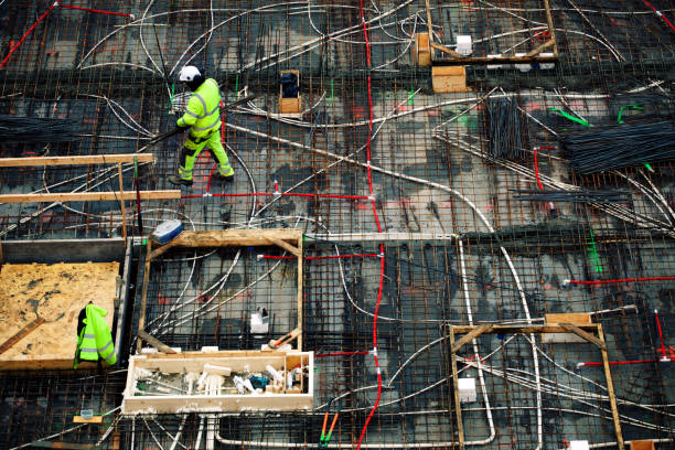 جذب پروژه‌های انبوه‌سازی با سئو B2B