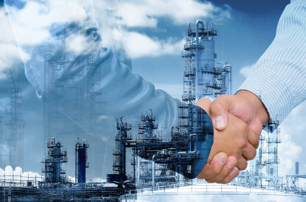 جذب سرمایهگذاران B2B در صنعت پتروشیمی از طریق برندینگ دیجیتال