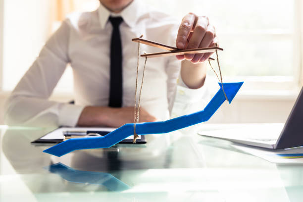 نمودار رشد و تحلیل داده های آماری برای افزایش مشتریان وکالت از طریق سئو محلی