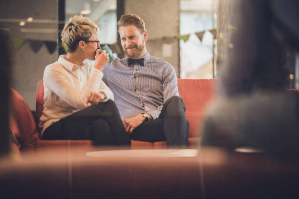 مشاوره تخصصی طراحی سایت دفاتر ازدواج در قم توسط پینو سایت برای جذب زوج های جوان