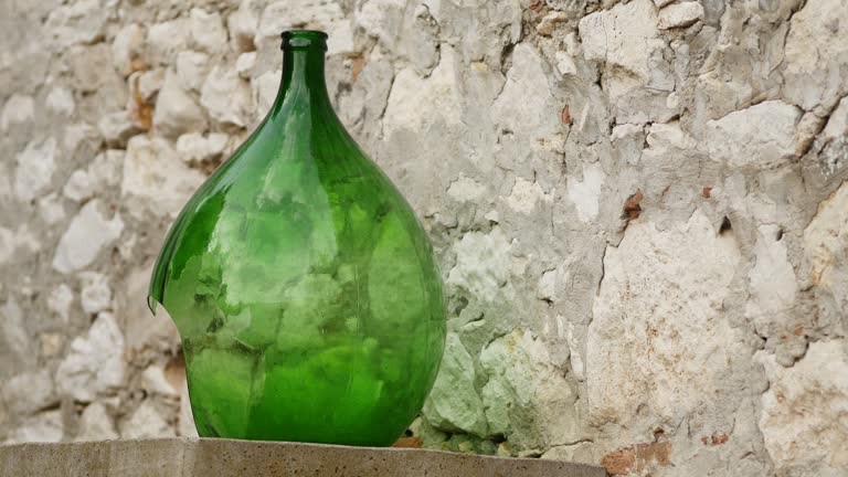 بازاریابی آنلاین رستوران سنتی در کاشان با استفاده از محتوای جذاب و داستان سرایی