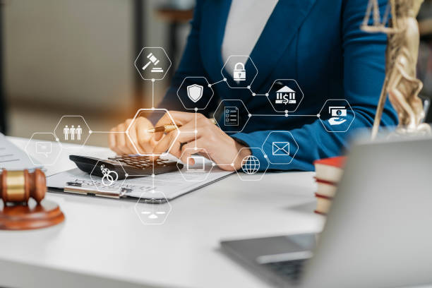 قیمت طراحی وبسایت و محاسبه هزینه CRM برای وکلا از پینو سایت