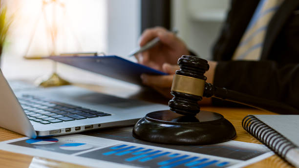 خدمات پینو سایت: نرم افزار مدیریت وکالت و طراحی وبسایت حقوقی برای بهینهسازی تجربه موکلین
