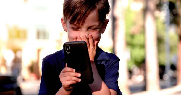 تولید محتوا برای آموزشگاه موسیقی با موبایل و ابزارهای ساده