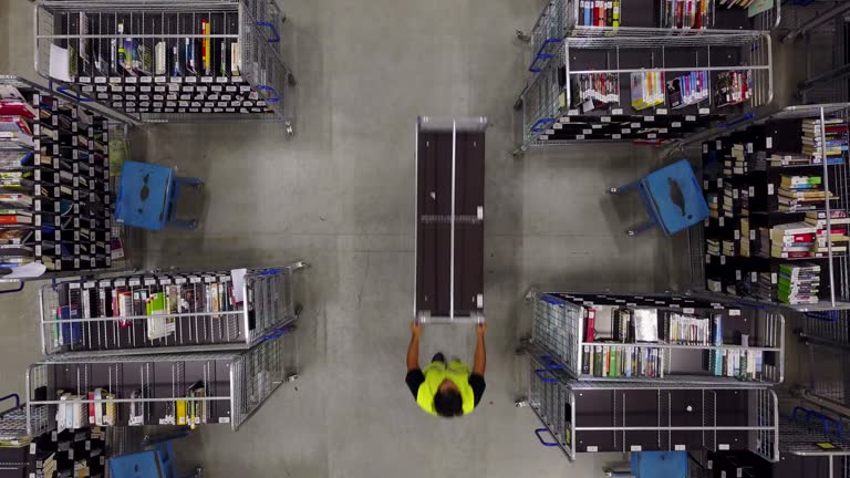 زنجیره تامین کتاب و چاپ و توزیع کتاب با نرم افزار مدیریتی