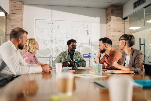 استراتژی دیجیتال تولیدکنندگان کفش و بازاریابی آنلاین