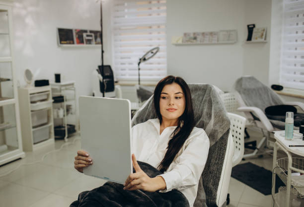 نمایش نتایج درمانهای زیبایی در وبسایت کلینیک پوست و مو گالری تصاویر قبل و بعد در سایت کلینیک