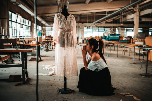 استراتژی برندینگ دیجیتال پوشاک برای تولیدی‌ها