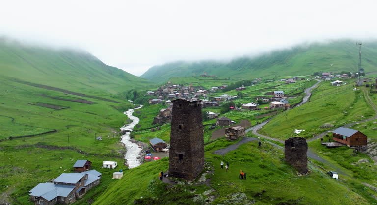 روستای تاریخی به عنوان نمادی از محتوای همیشه سبز در سایت گردشگری مرودشت