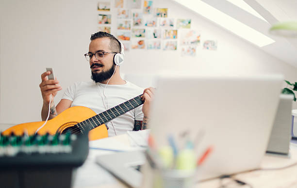 موفقیت در کسب و کار آنلاین موسیقی با مشاوره و خدمات تخصصی پینو سایت