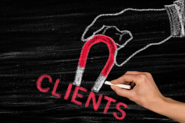 استراتژی سئو حقوقی برای جذب موکل وکالت مانند یک آهنربا عمل میکند