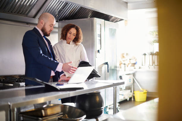 طراحی سایت کترینگ در کرج برای شروع یک کسب و کار جدید و آنلاین