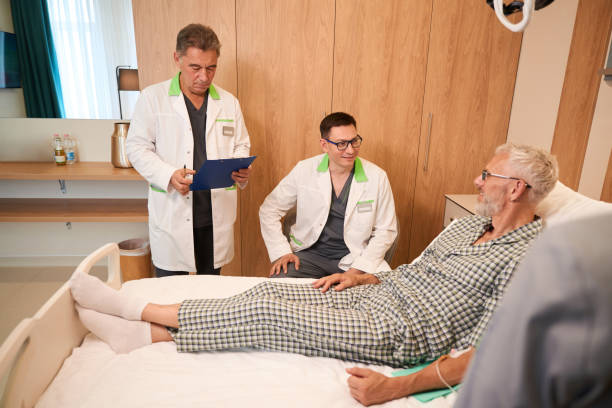 سئو ویدیو کلینیک ارتوپدی و ارتباط با بیمار