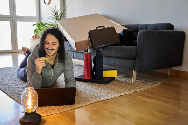 بهینهسازی تجربه کاربری برای فروش آنلاین فرش دستباف و افزایش صادرات