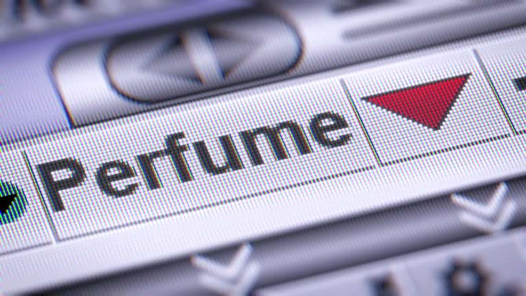 تحلیل و تحقیق کلمات کلیدی برای استراتژی بازاریابی دیجیتال عطر