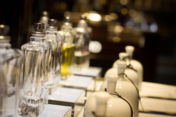 نمایش محصولات در کمپین گوگل شاپینگ برای عطر و ادکلن لوکس