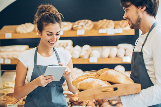 دیجیتال مارکتینگ B2B برای جذب نمایندگی پخش آنلاین