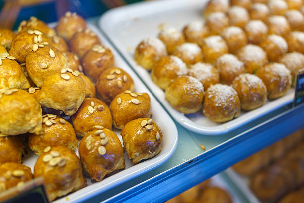 ویترین آنلاین شیرینیهای سنتی برای جذب مشتری و افزایش فروش نمایش انواع شیرینی سنتی در سایت قنادی