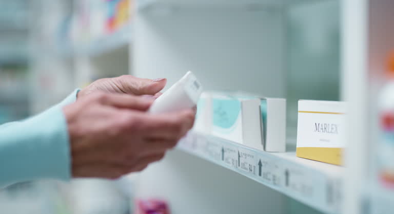 تجربه کاربری عالی و دسترسی آسان به محصولات در یک داروخانه اینترنتی مدرن