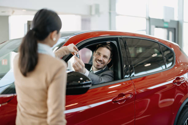 شخصیسازی بیمه خودرو با استفاده از هوش مصنوعی و تحلیل رفتار راننده برای افزایش رضایت مشتریان