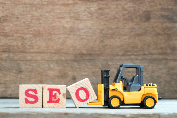 بهینهسازی سئو لجستیک با استفاده از کلمات کلیدی هدفمند برای صفحات خدمات