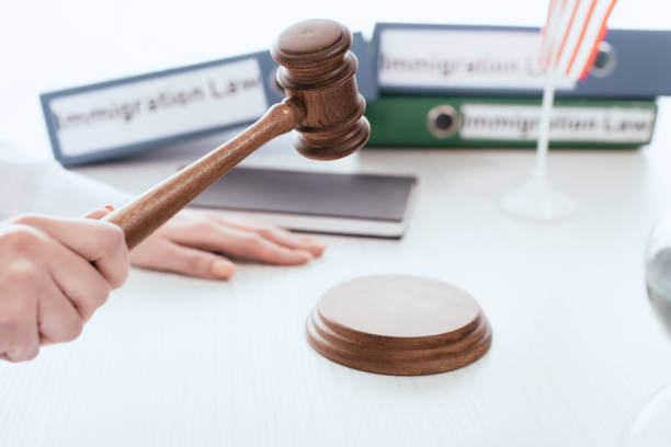 مشاوره حقوقی مهاجرت آنلاین و مدیریت شهرت