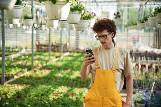 شبکه های اجتماعی برای گلخانه ها