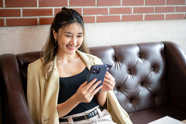 فروش اینترنتی کیف و کفش با طراحی سایت حرفه ای