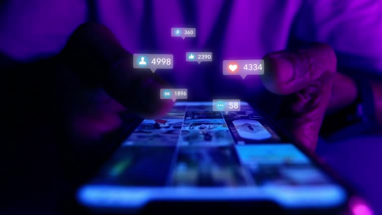 بهینه سازی سایت هتل برای موبایل جهت افزایش رزرو