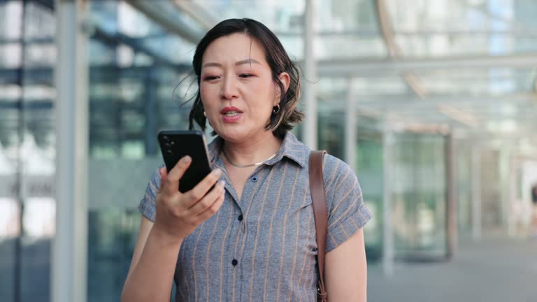 مشاوره ساخت CRM هوش مصنوعی و طراحی وبسایت در پینو سایت