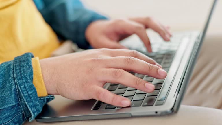 ثبت نام آنلاین آموزشگاه رانندگی از طریق وبسایت حرفهای و کارآمد