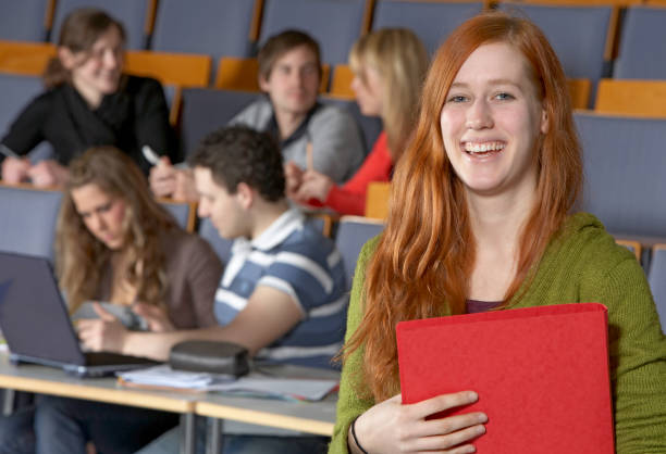 شناخت پرسونا و جذب دانشجوی هدفمند برای آموزشگاه زبان