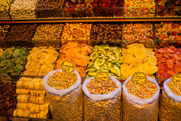 آجیل تبریز و تضمین اصالت محصول در بازارهای جهانی خشکبار با پینو سایت