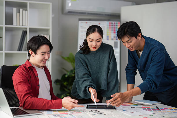 بهینه سازی تجربه کاربری پیمانکاران در نرم افزار مدیریتی