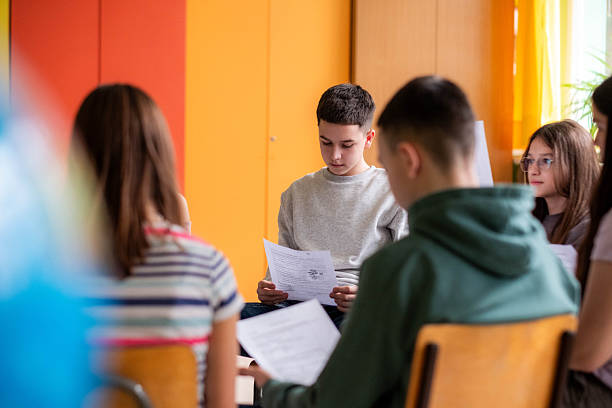 رویکردهای نوین آموزشی برای جذب دانشآموز در مدارس هوشمند