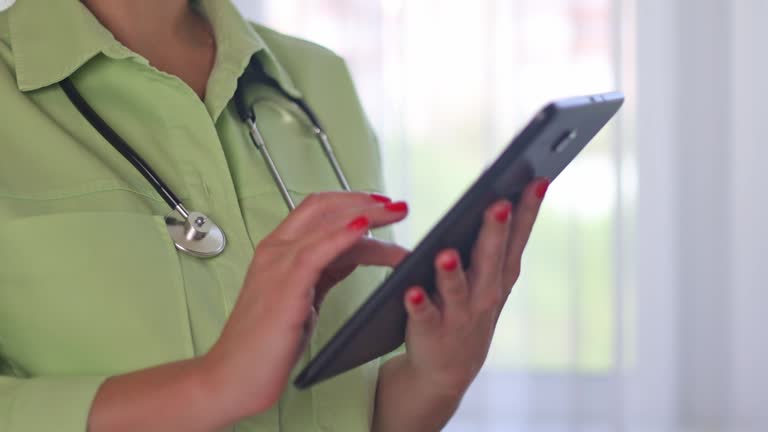 سیستم نوبت دهی آنلاین دامپزشکی با تبلت