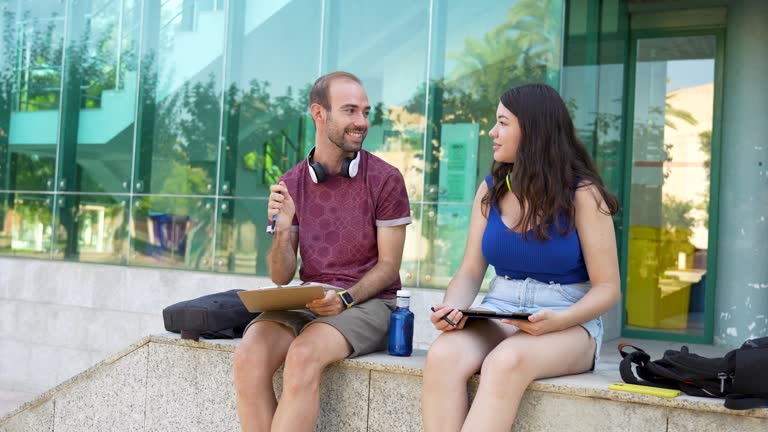 ساخت پلتفرم آموزش آنلاین برای مدارس غیرانتفاعی در قزوین