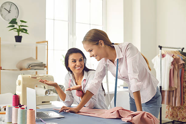 مراحل فنی طراحی پلتفرم آموزشی LMS برای خیاطی توسط پینو سایت