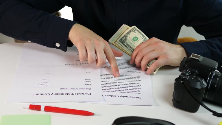 بازاریابی محتوایی وکالت برای جذب قراردادهای حقوقی سودآور با کمک پینو سایت