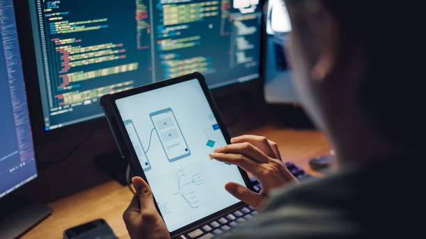 تیم طراحی وبسایت و اپلیکیشن پینو سایت، متخصص در UX/UI