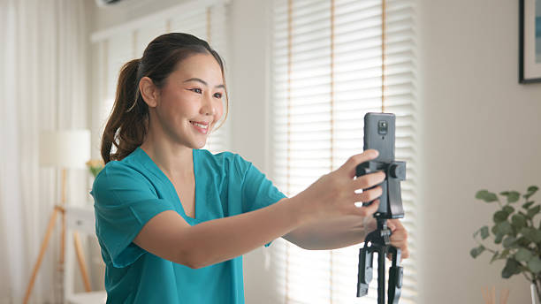 تولید محتوای ویدئویی برای جذب مشتریان فروشگاه آنلاین موبایل