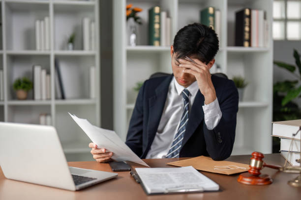 طراحی وبسایت برای وکلای کرمانشاه با پینو سایت برای افزایش موکل