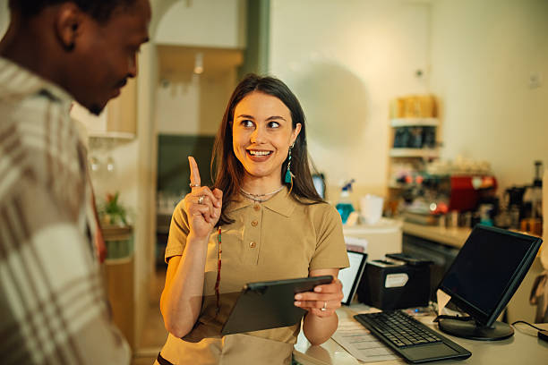 بهینهسازی تجربه کاربری موبایل کافی شاپ در اراک با منوی دیجیتال و سفارش سریع